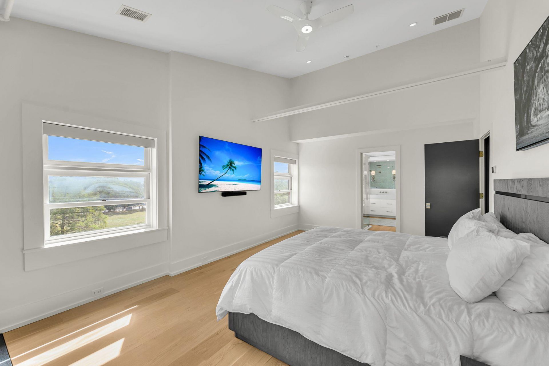 3 Chisolm Street Photo 33