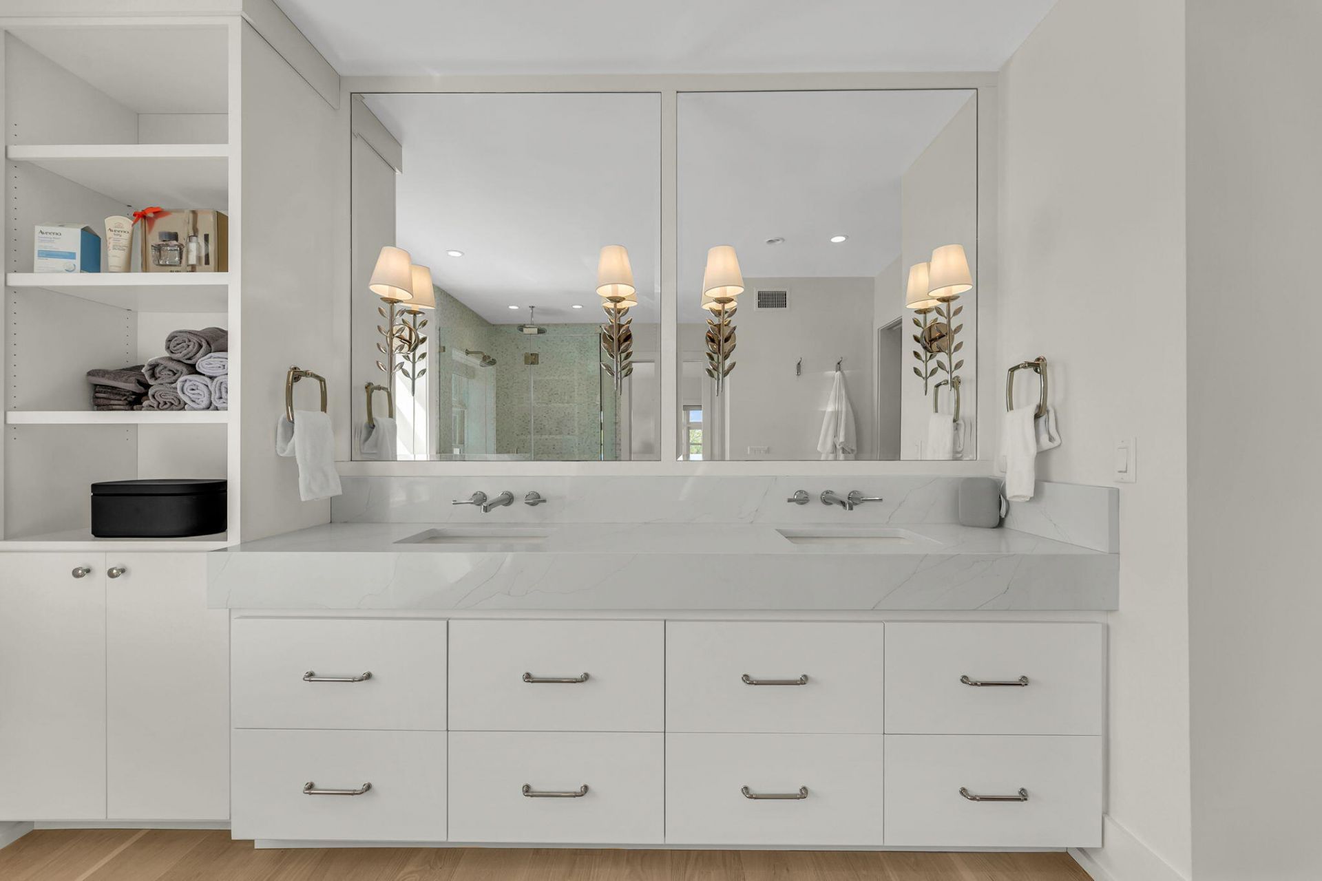 3 Chisolm Street Photo 36