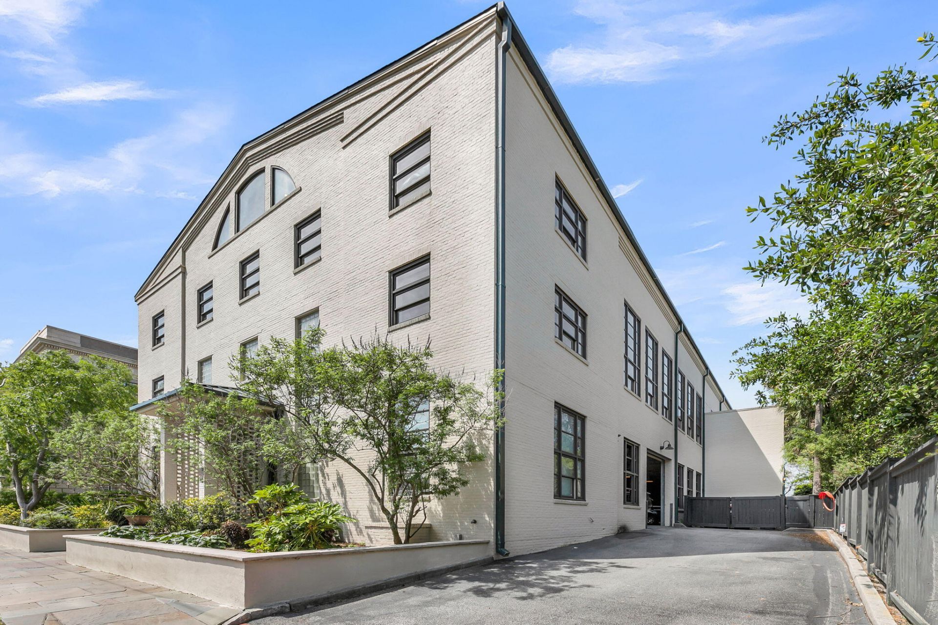 3 Chisolm Street Photo 4