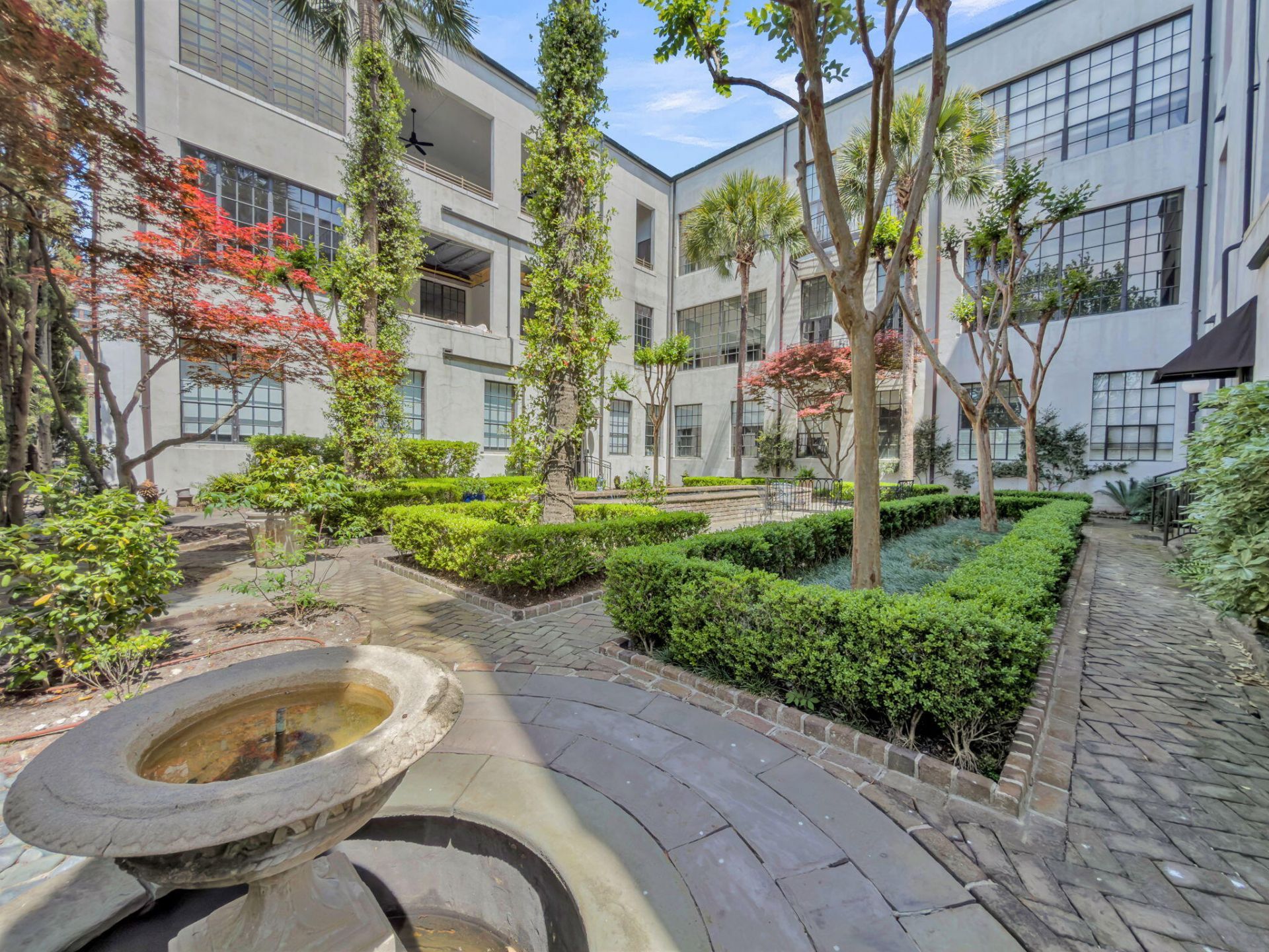 3 Chisolm Street Photo 73