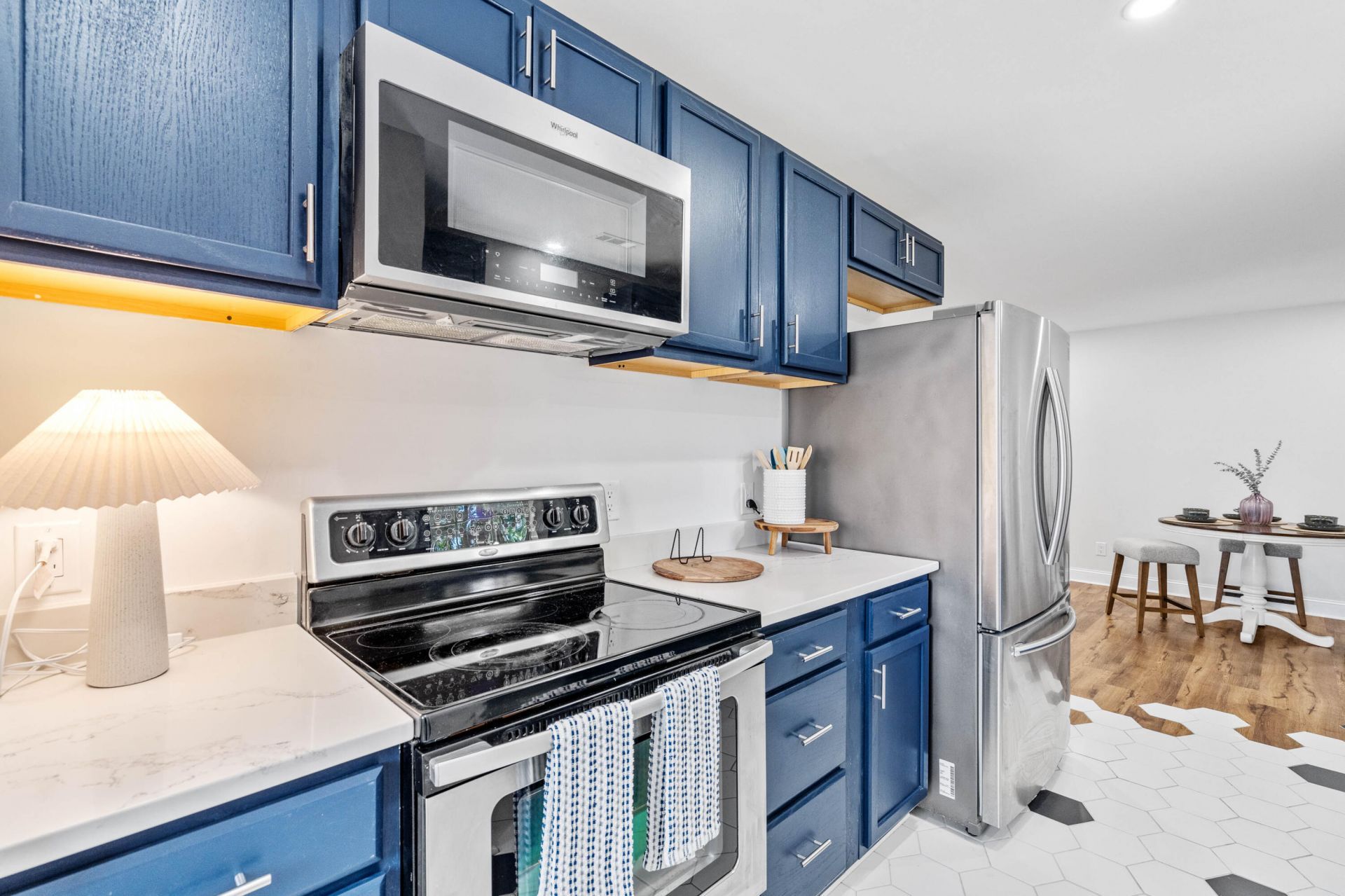 3 Burlington Circle Photo 18