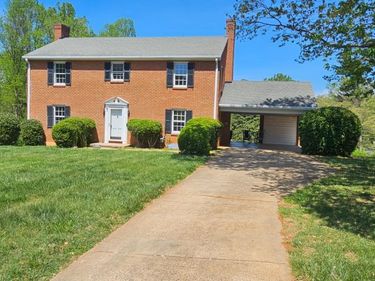 5909 Rhonda Road, Lynchburg, VA 24502