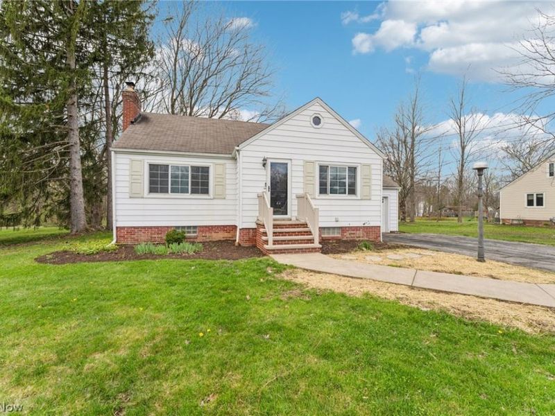 9340 Avery Road, Broadview Heights, OH 44147 Photo 2