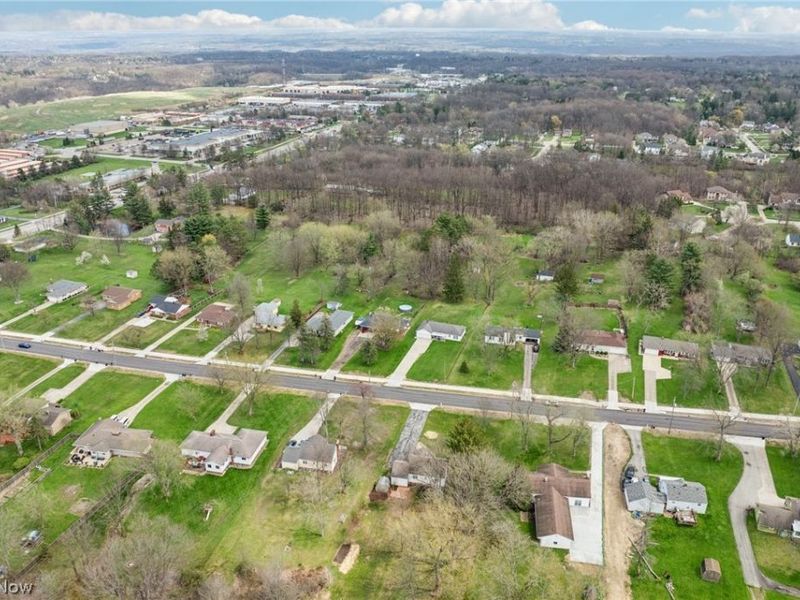 9340 Avery Road, Broadview Heights, OH 44147 Photo 42