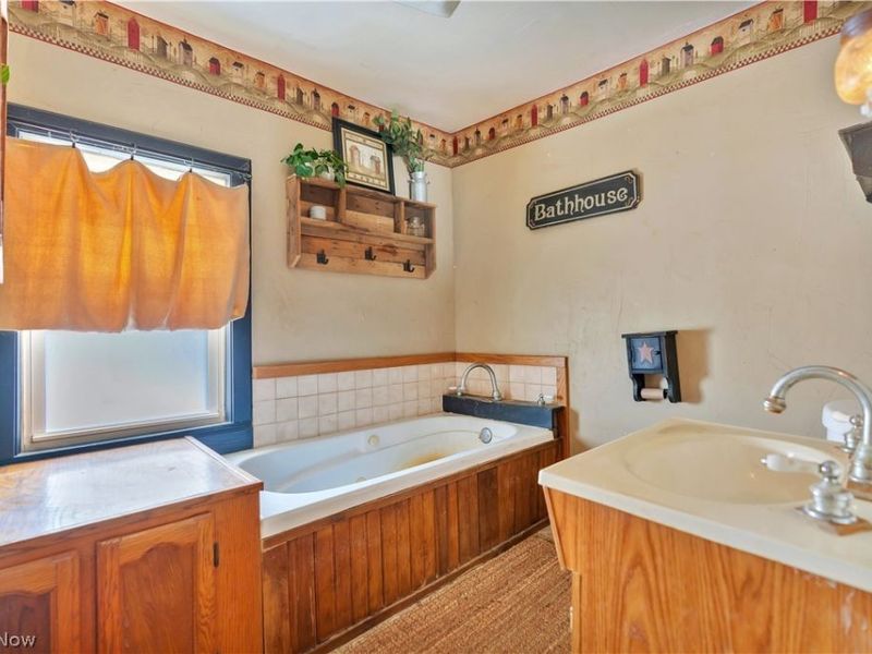 13222 Lexington Avenue NE, Alliance, OH 44601 Photo 15