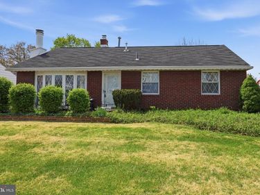 3550 DELANCY DRIVE, BENSALEM, PA 19020