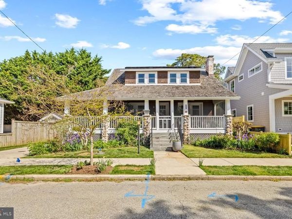 223 RODNEY STREET, REHOBOTH BEACH, DE 19971