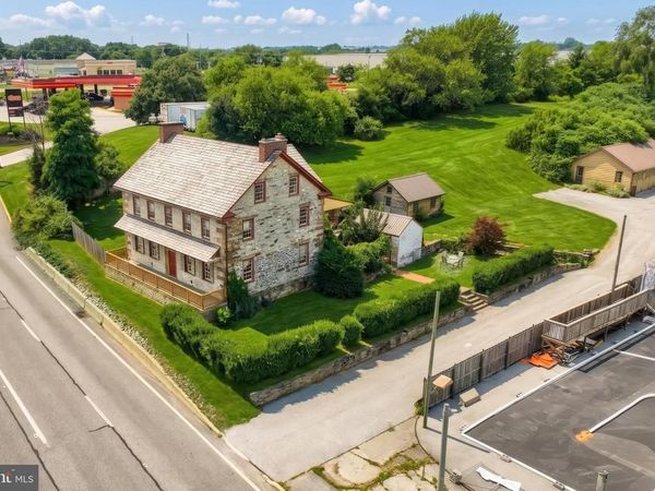 4415 A W MARKET STREET, YORK, PA 17408