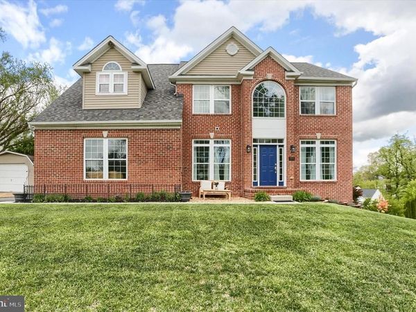 1080 CRANBERRY LANE W, YORK, PA 17402