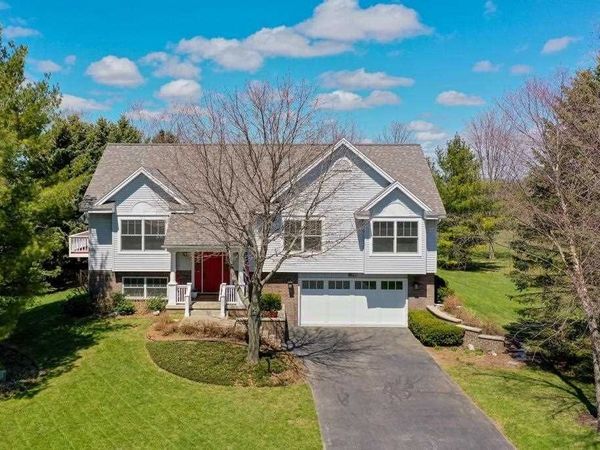 749 Bren Del Drive, Petoskey, MI 49770