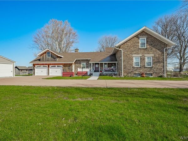 2804 Maple Road, Wilson, NY 14172