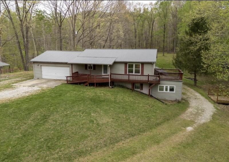6130 Hardwicks Creek Road, Clay City, KY 40312