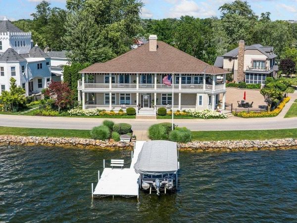 905 Esplanade Street, Winona Lake, IN 46590