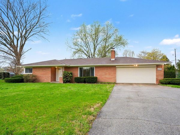 61439 Miami Road, South Bend, IN 46614