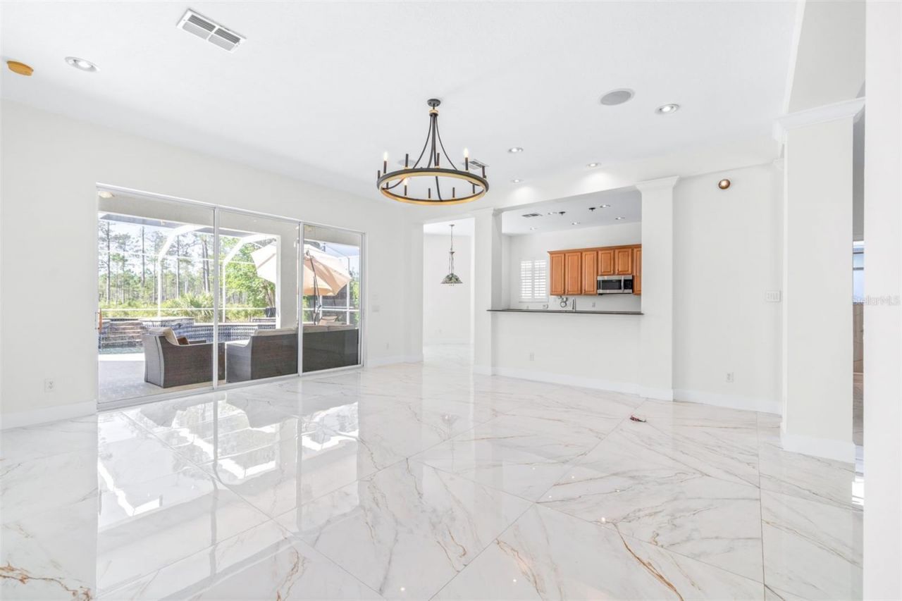 10102 Deercliff Drive, Tampa, FL 33647 Photo