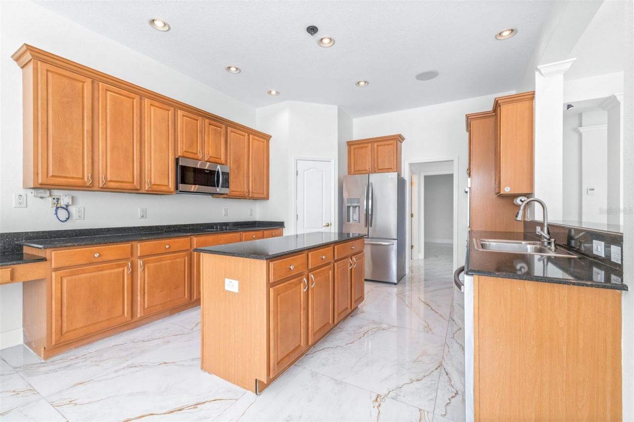 10102 Deercliff Drive, Tampa, FL 33647 Photo