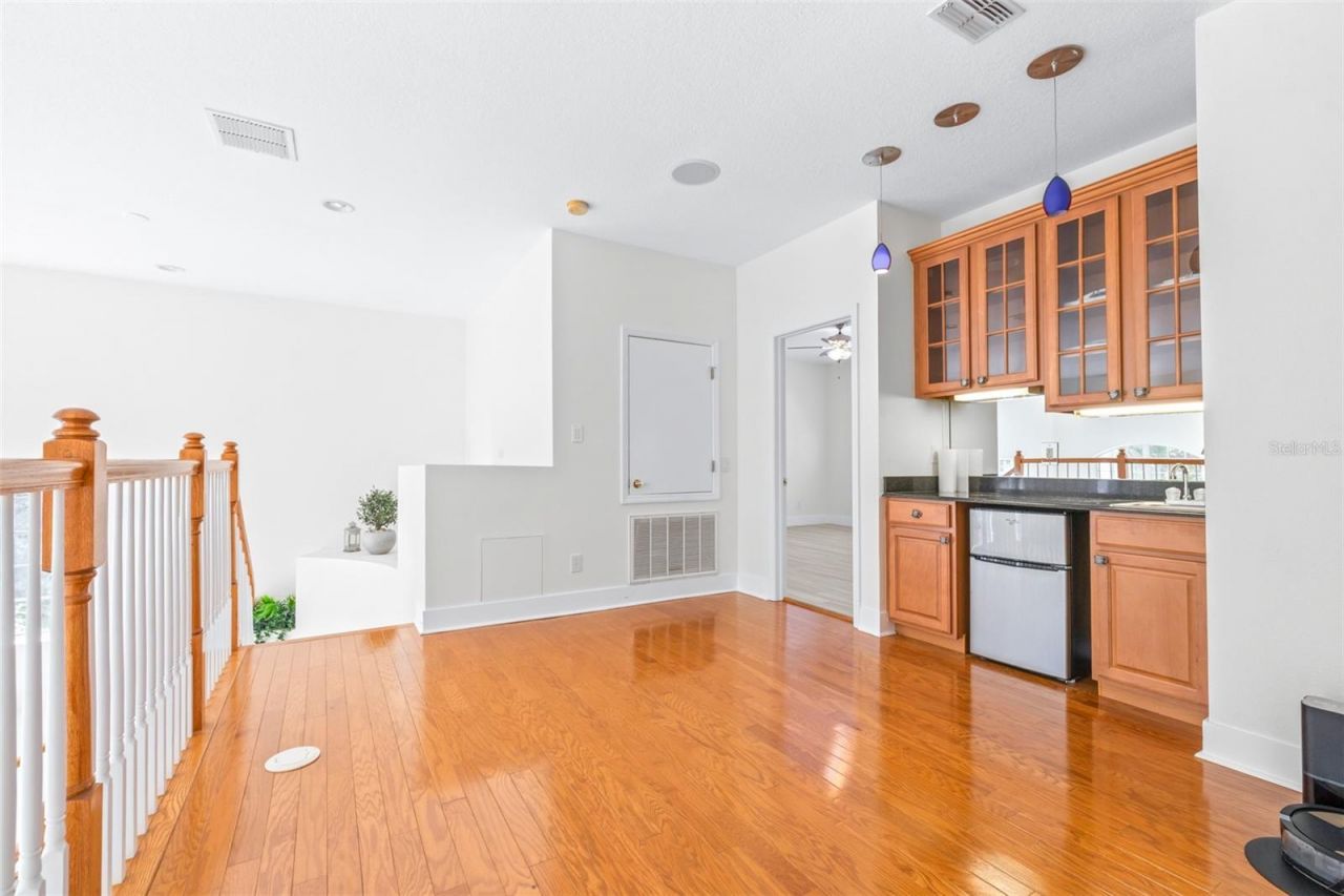 10102 Deercliff Drive, Tampa, FL 33647 Photo