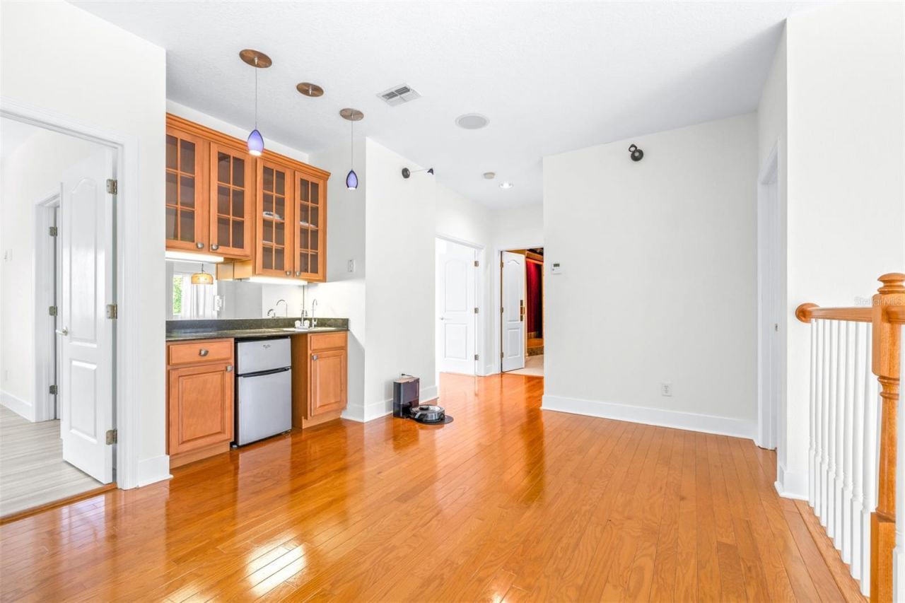 10102 Deercliff Drive, Tampa, FL 33647 Photo