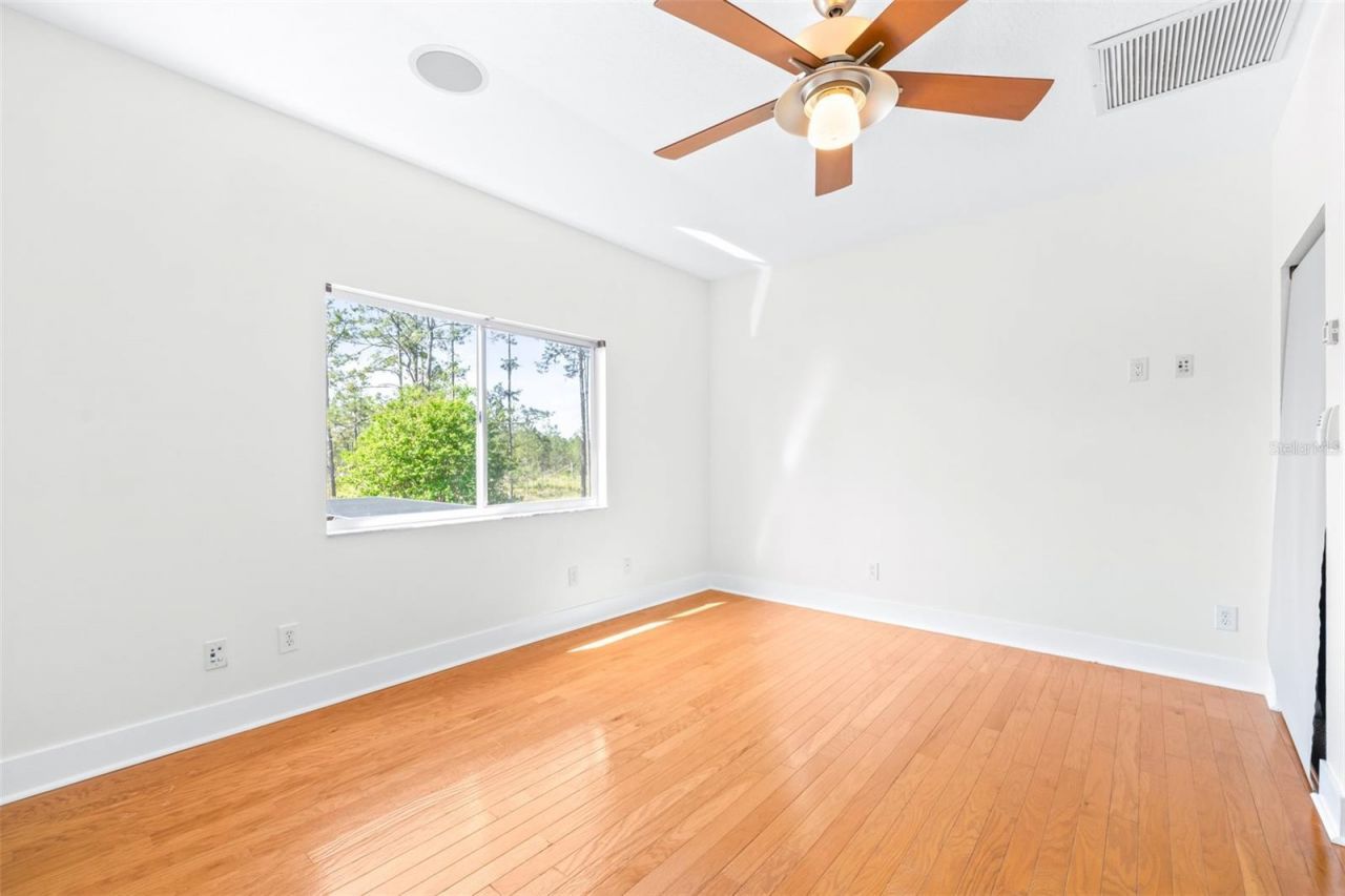 10102 Deercliff Drive, Tampa, FL 33647 Photo