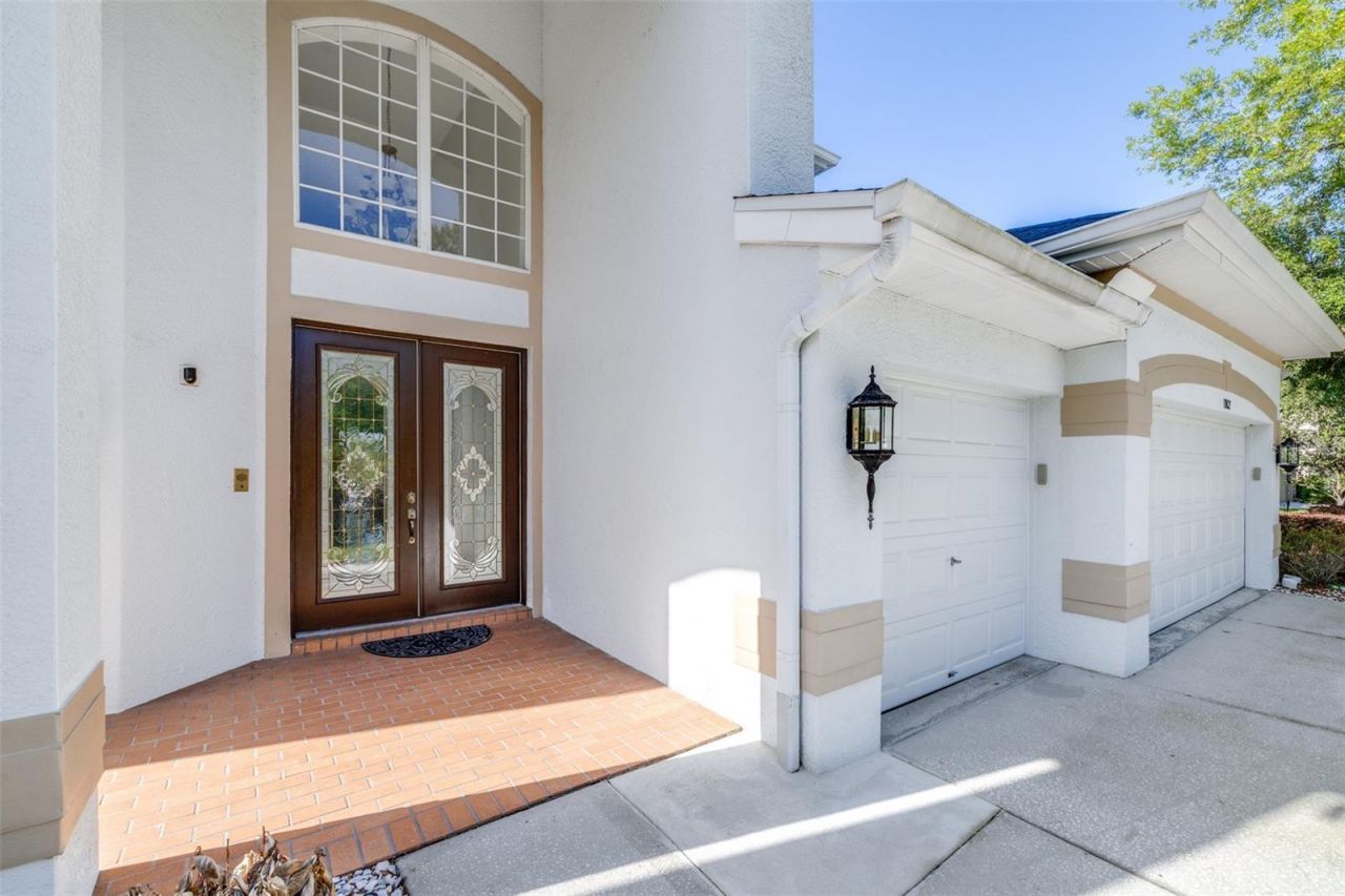 10102 Deercliff Drive, Tampa, FL 33647 Photo