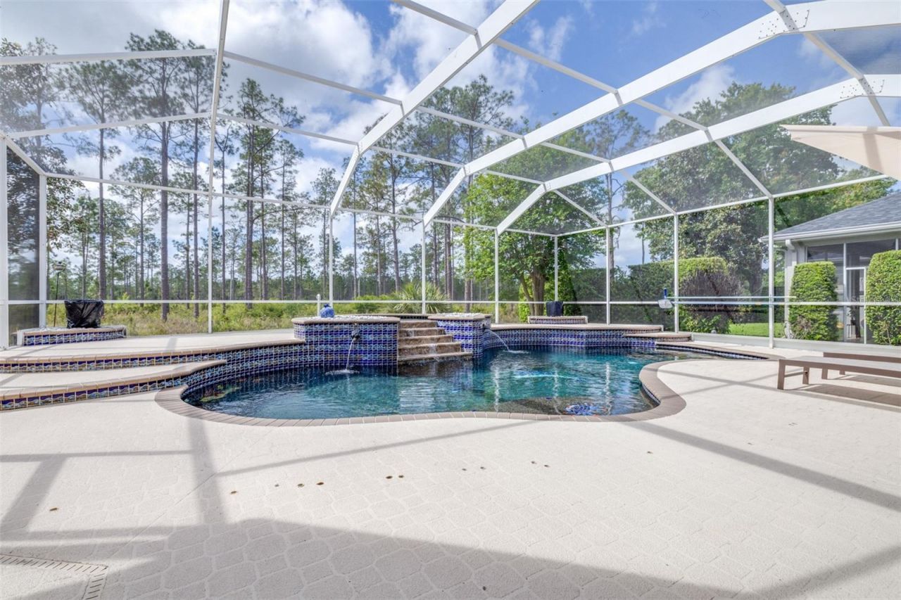 10102 Deercliff Drive, Tampa, FL 33647 Photo