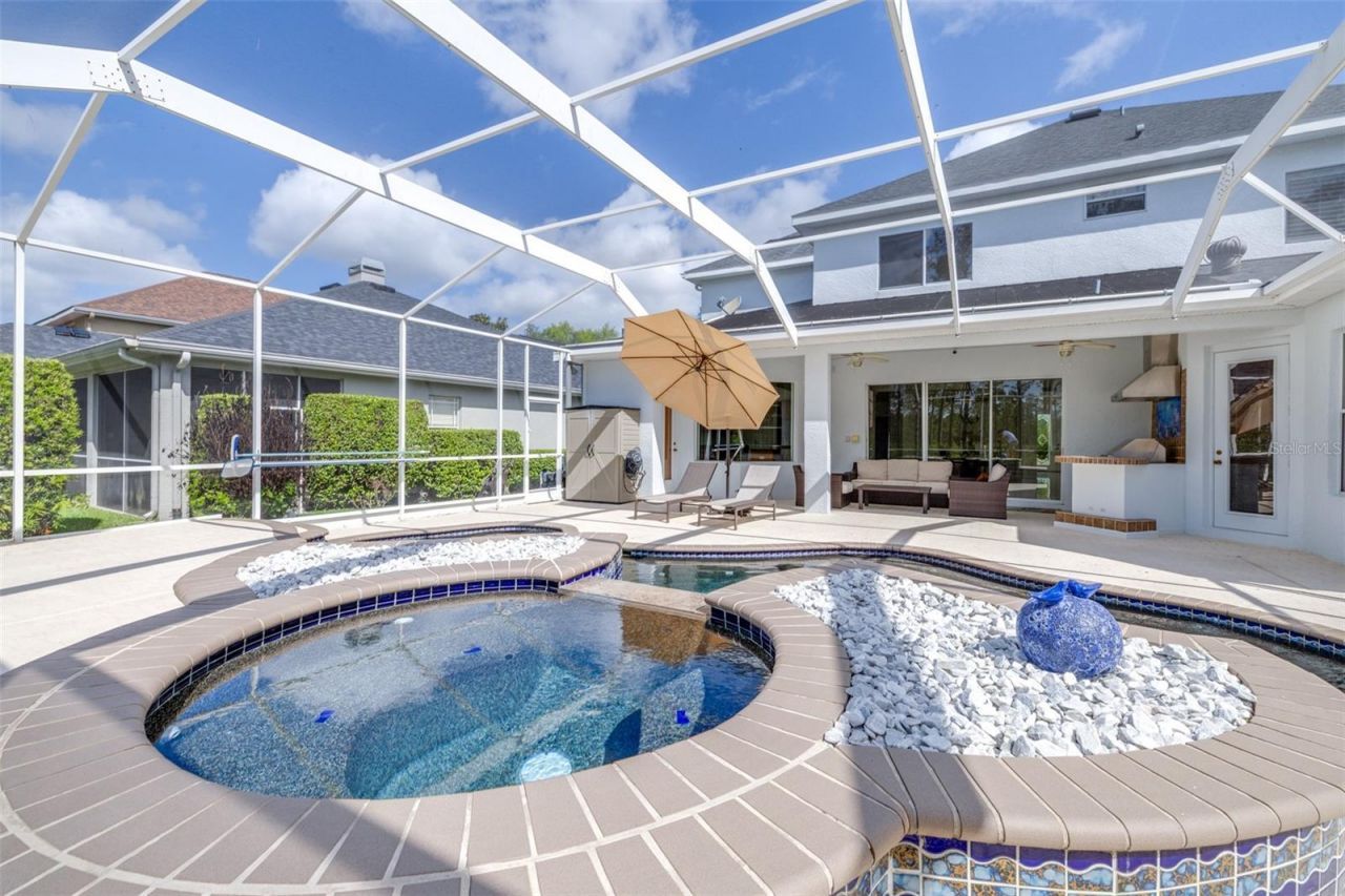 10102 Deercliff Drive, Tampa, FL 33647 Photo