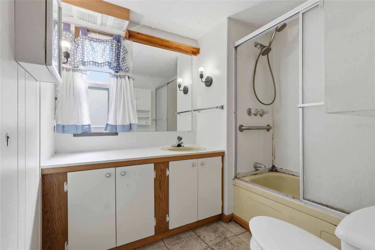 37622 March Lane, Zephyrhills, FL 33541 Photo