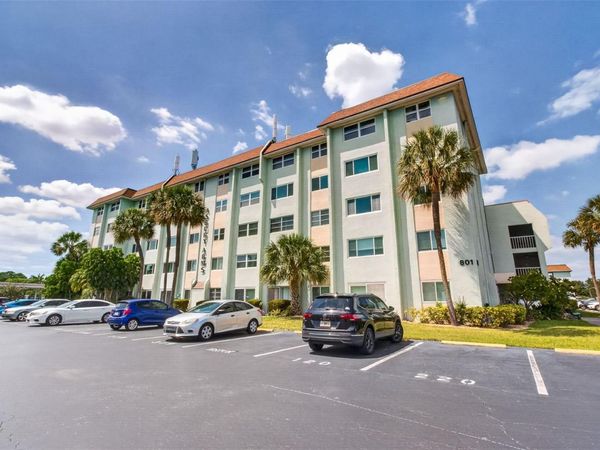 801 83RD AVENUE N, Unit 508, ST PETERSBURG, FL 33702