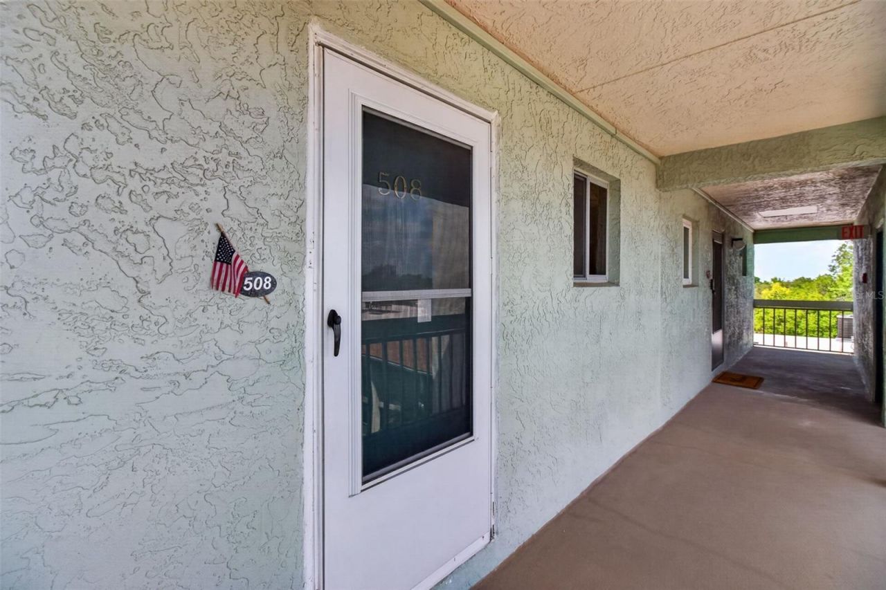 801 83rd Avenue N, Unit 508, Saint Petersburg, FL 33702 Photo