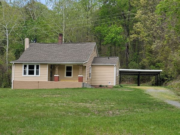 16901 Virgil H Goode , Rocky Mount, VA 24151