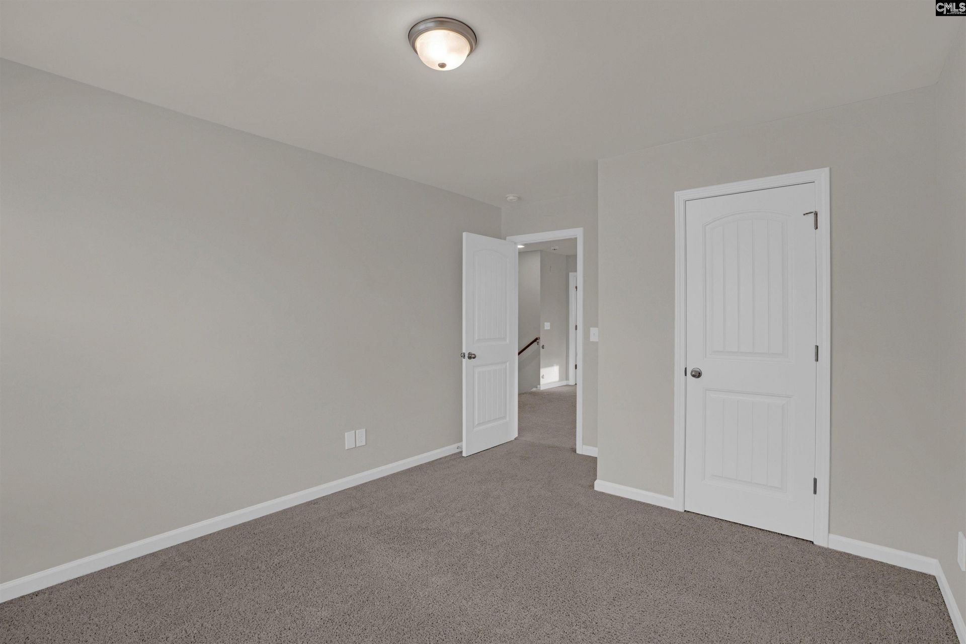 275 Niblick Drive  Photo 23