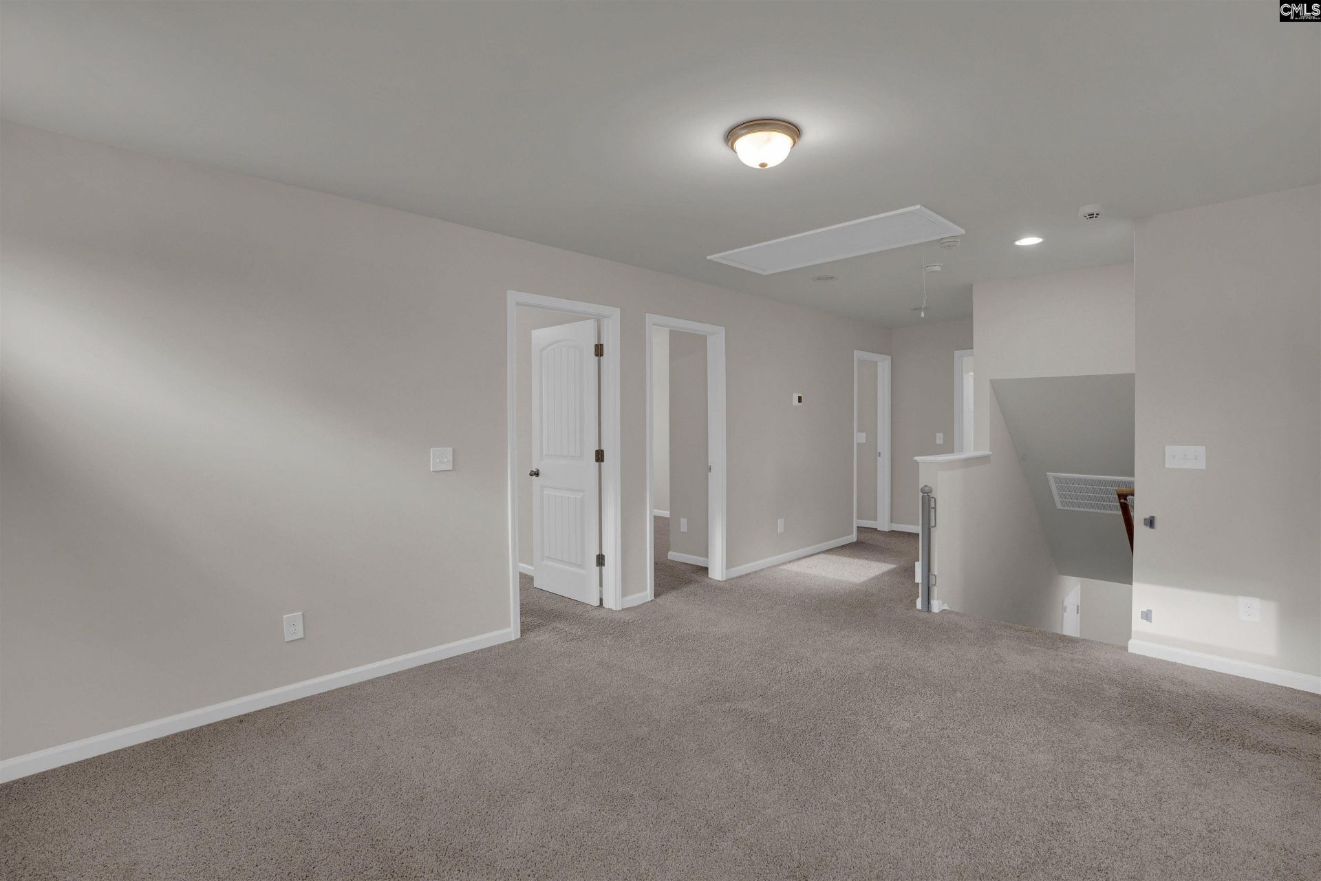 275 Niblick Drive  Photo 31