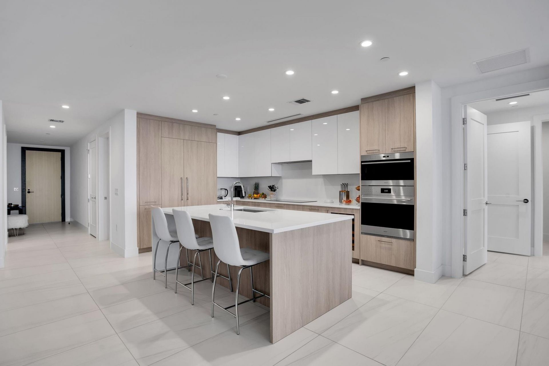 153 N Seabreeze Boulevard, Unit 1601, Fort Lauderdale, FL 33304 Photo