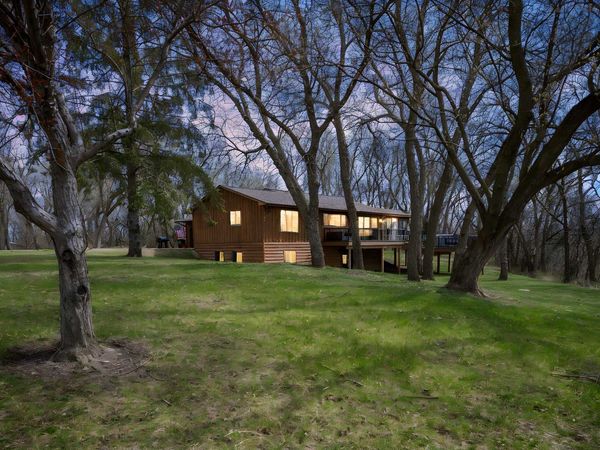 19817 Dogwood Road, Lake Crystal, MN 56055