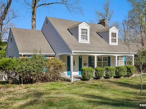 162 Anderson Avenue, CLOSTER, NJ 07624