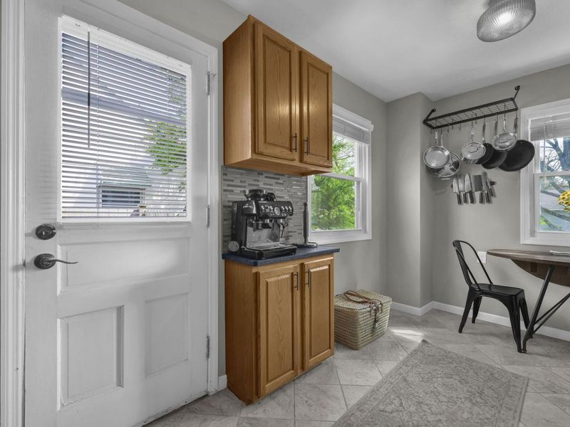 160 Rosslyn Avenue, Columbus, OH 43214 Photo 11