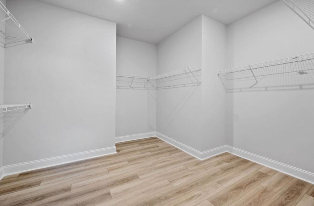 1027 Island Preserve Road Photo 7