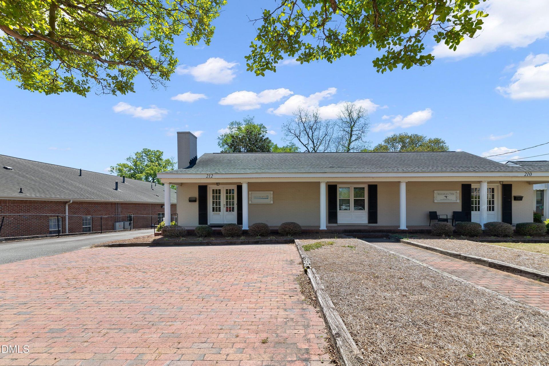 212 E Church Street, Smithfield, NC 27577 Main Photo