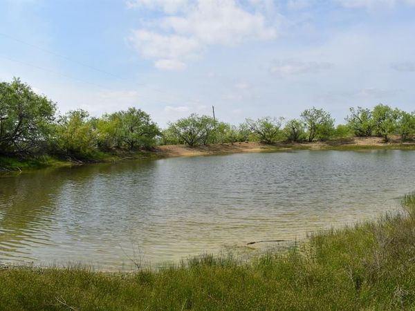 3408 CR 312, Voss, TX 76888