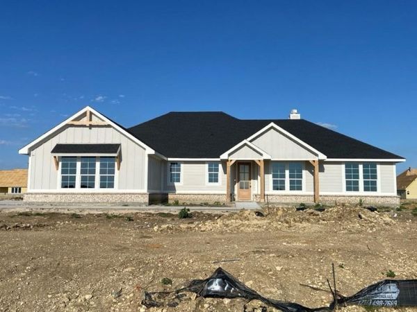 146 Aurora Avenue, Valley View, TX 76272