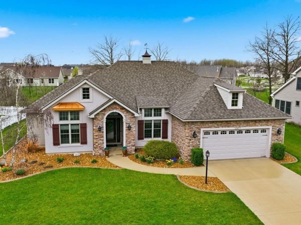 12477 Gondola Parkway, Fort Wayne, IN 46845