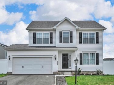 2625 VILLAGE ROAD, DOVER, PA 17315