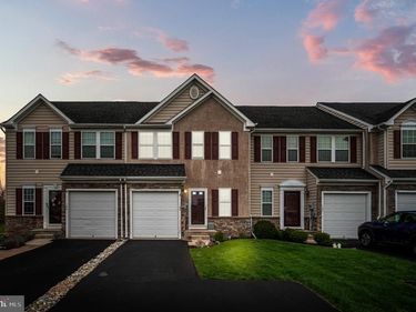 144 FAWN DRIVE, GILBERTSVILLE, PA 19525