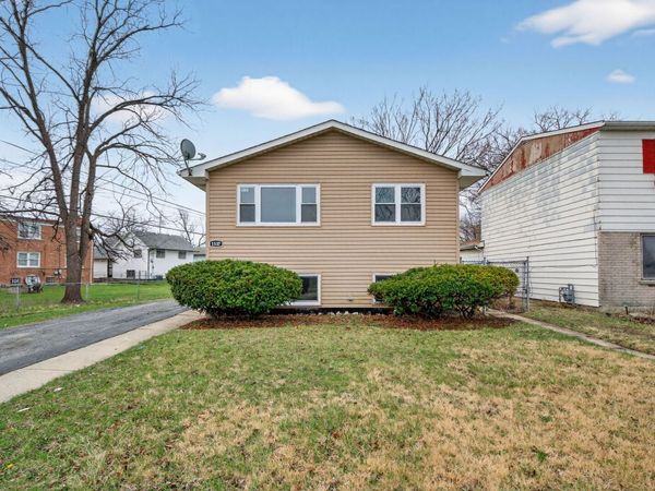 1537 W 165th Street , Markham, IL 60426