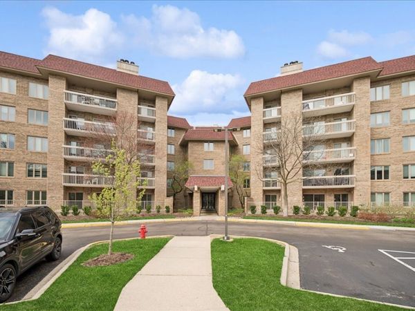 1280 Rudolph Road , Unit 4A, Northbrook, IL 60062