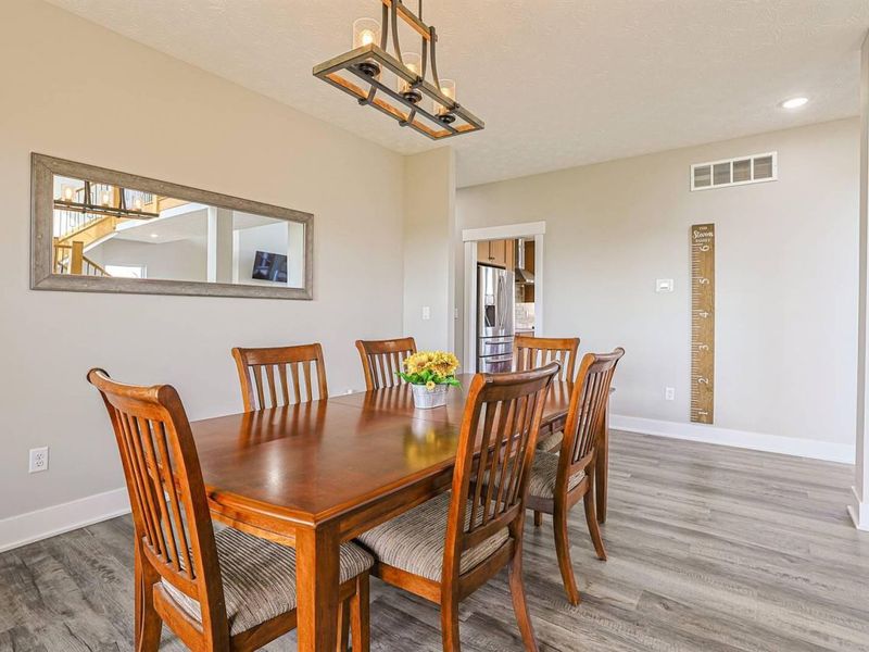 6853 Zerkle Road, Springfield, OH 45502 Photo 12