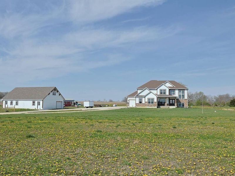 6853 Zerkle Road, Springfield, OH 45502 Photo 2