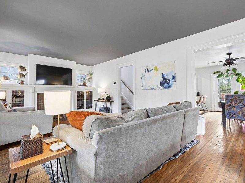 34 E Longview Avenue, Columbus, OH 43202 Photo 12