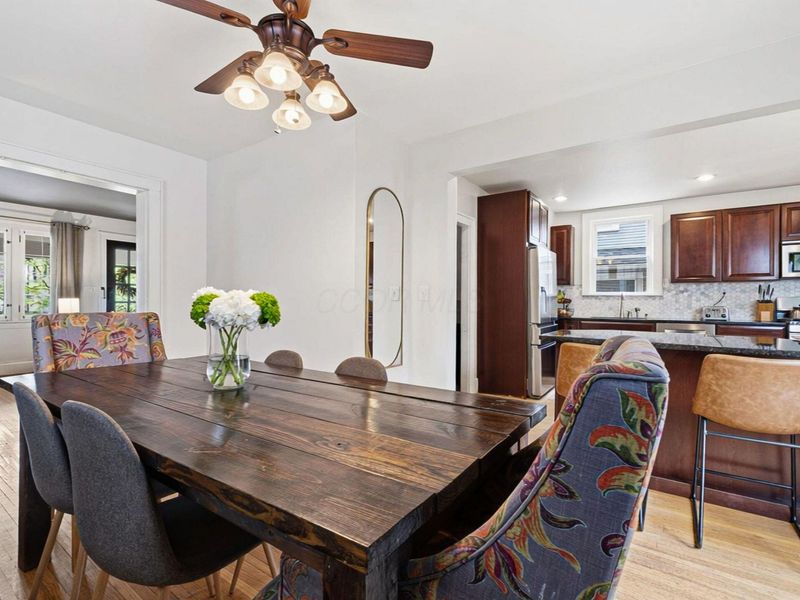 34 E Longview Avenue, Columbus, OH 43202 Photo 17