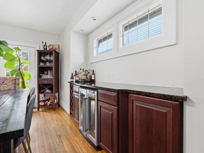 34 E Longview Avenue, Columbus, OH 43202 Photo 18